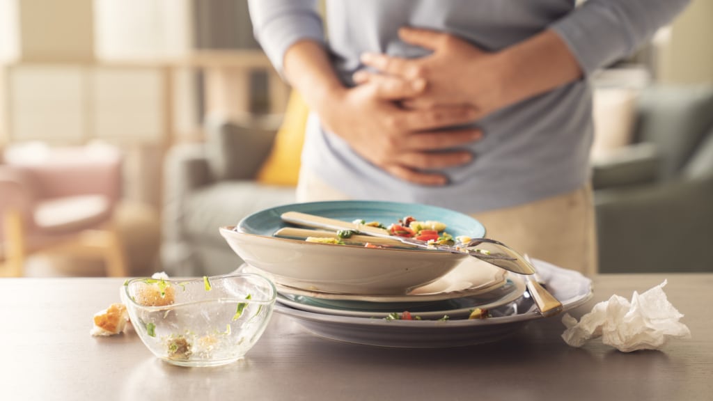 Une des erreurs alimentaires après les fêtes serait de continuer de manger trop