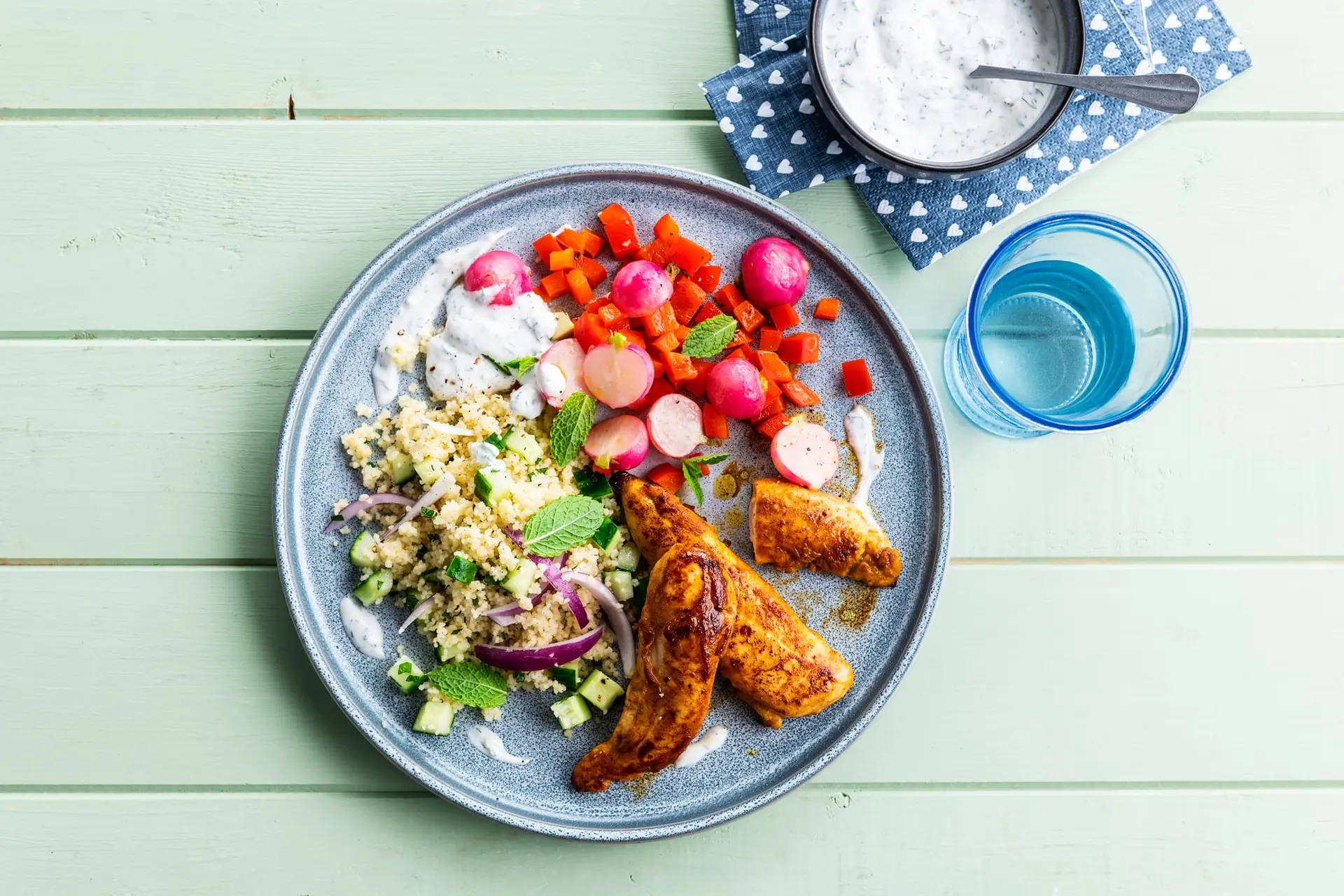 Aiguillettes de poulet mariné aux légumes d'été