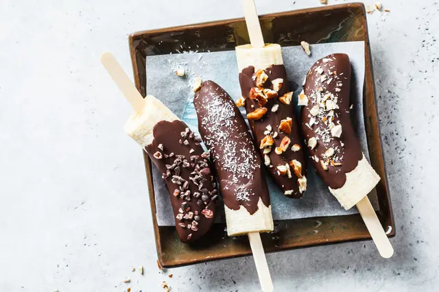 Banane chocolat sur bâtonnet