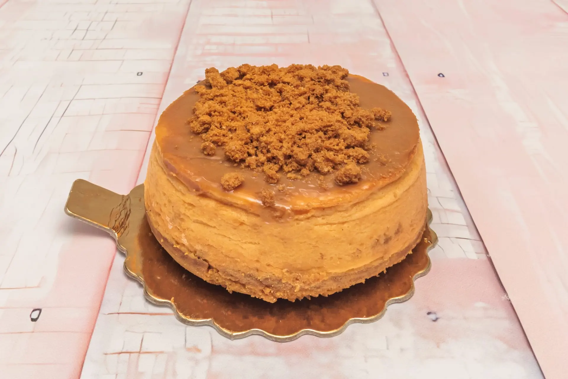 Cheesecake au spéculoos et caramel salé