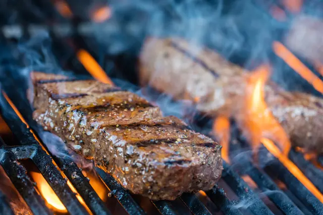 Faux-filet de bœuf mariné au barbecue