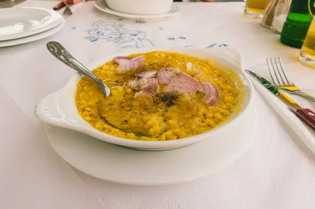 Fava, purée de pois cassés grecque