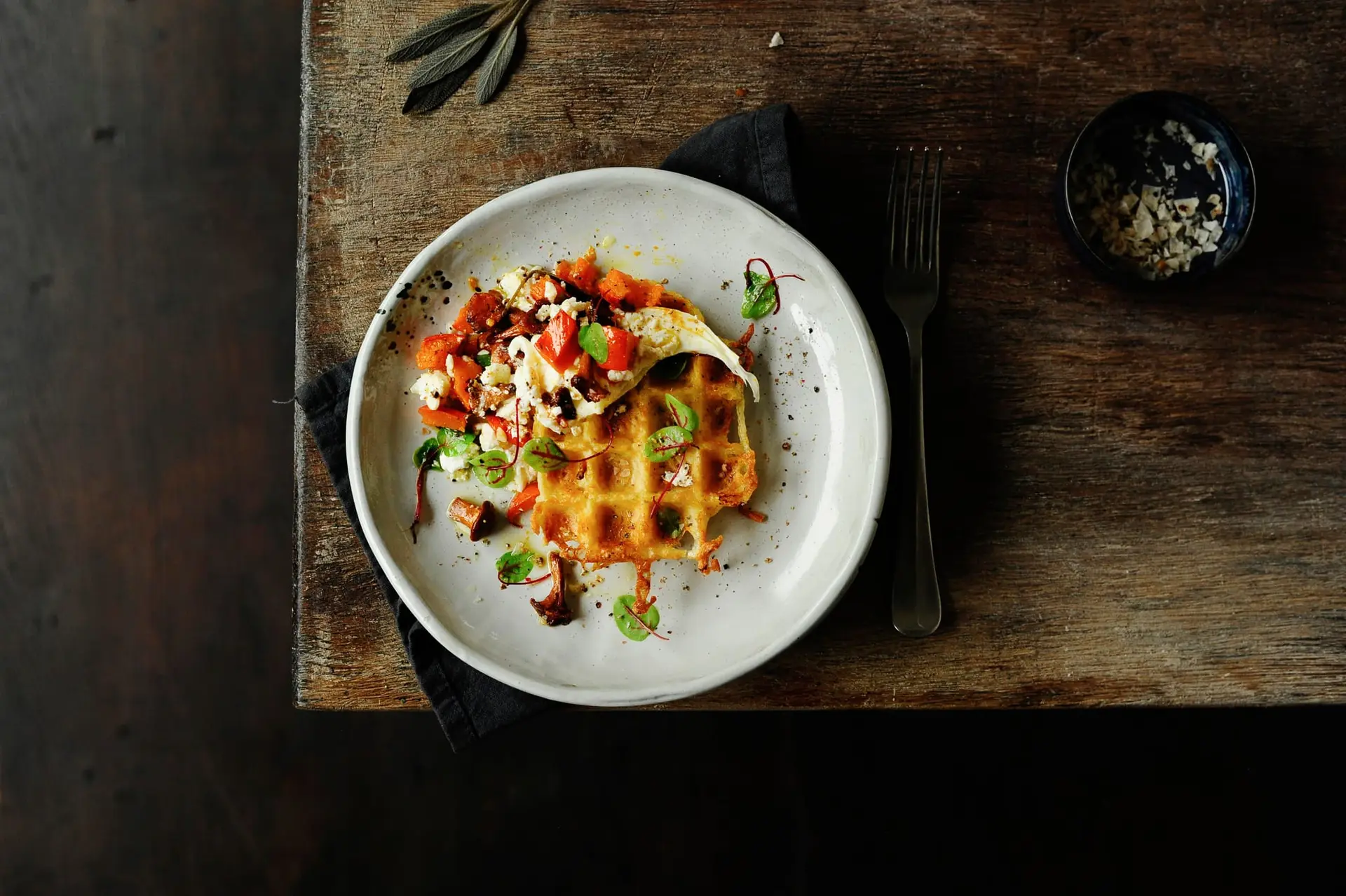 Gaufre aux chanterelles et poivrons