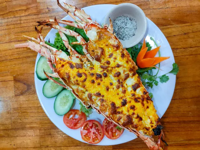 Homard grillé au fromage et à l’ail