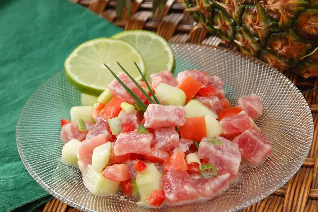 Salade de poisson cru