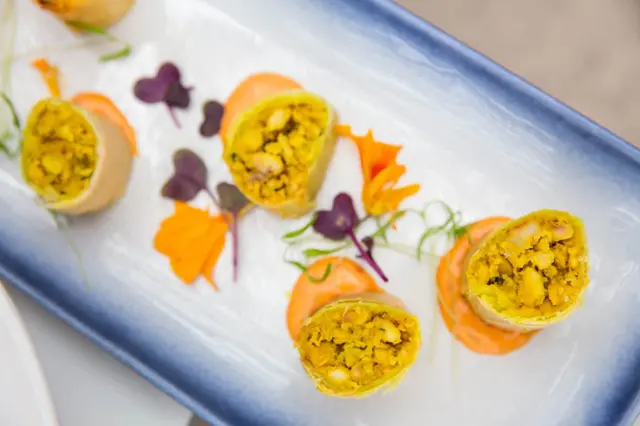 Mini rouleaux de printemps de poulet
