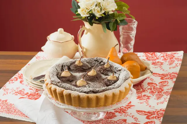 Tarte aux poires et au chocolat