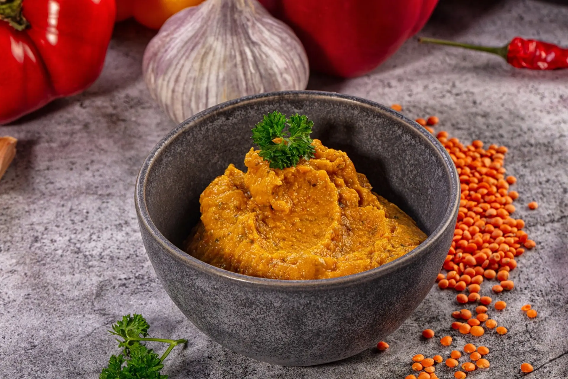 Tartinade de lentilles corail aux épices et à l'ail