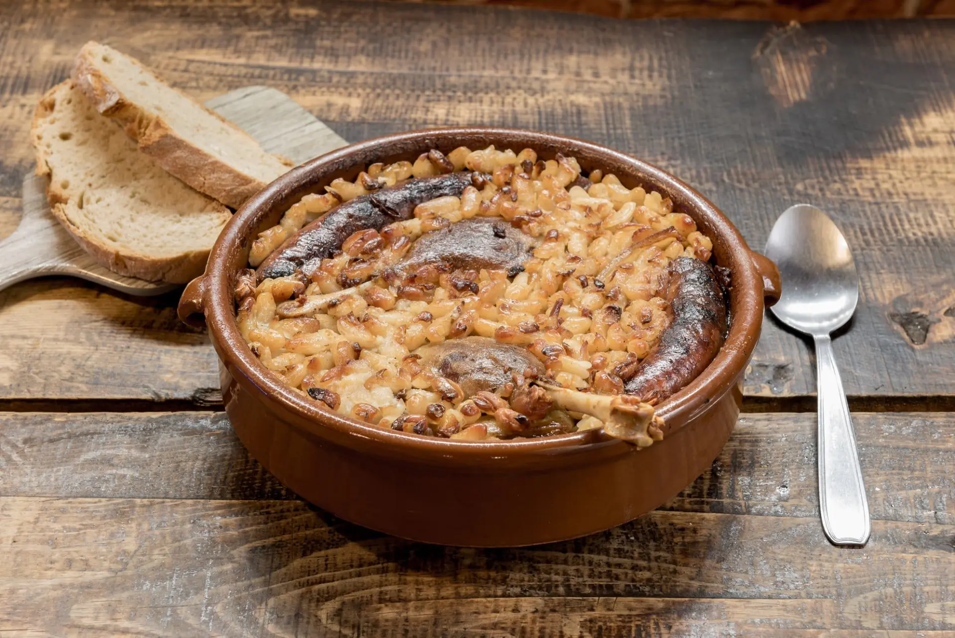 Cassoulet de Castelnaudary traditionnel maison