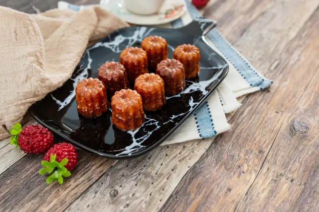 Recette des cannelés bordelais au rhum et à la vanille