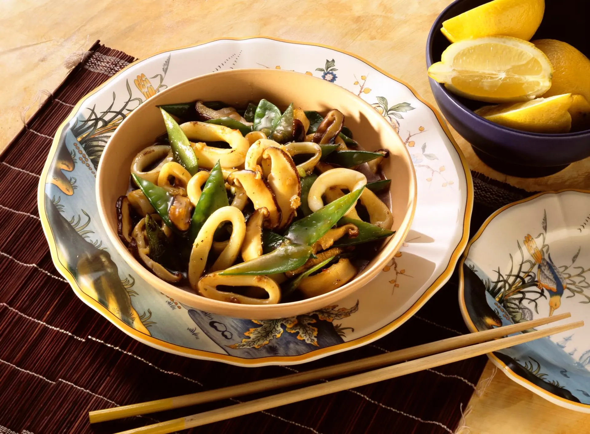 Calamars aux shiitakes et légumes