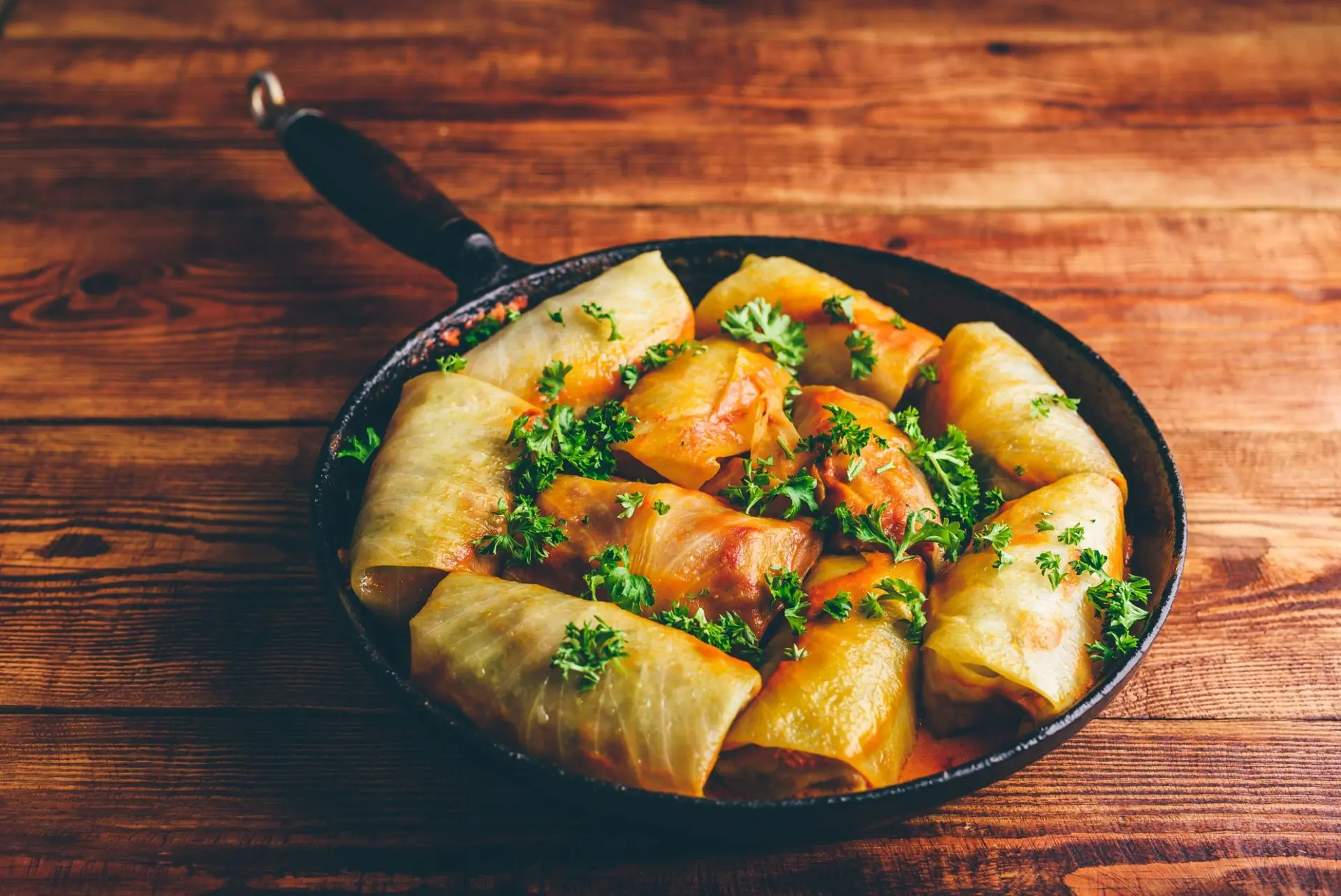 Rouleaux de chou farcis au bœuf haché