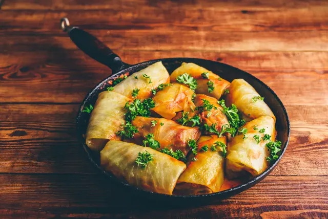 Rouleaux de chou farcis au bœuf haché
