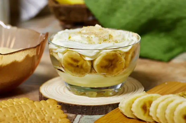 Pudding à la banane à base de gaufrettes à la vanille