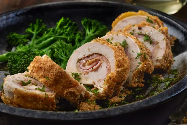 Cordon Bleu de poulet croustillant au four