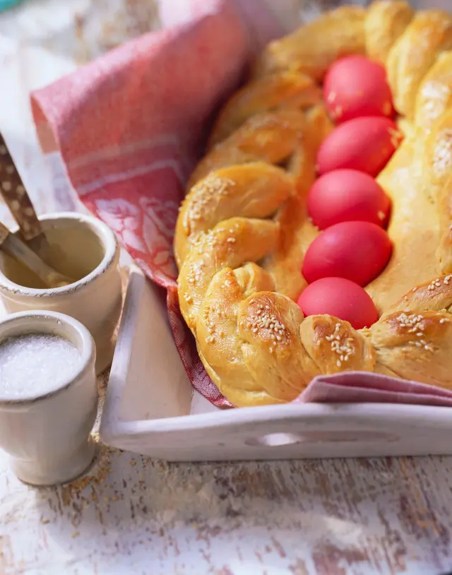 Pain de Pâques grec (Tsoureki)