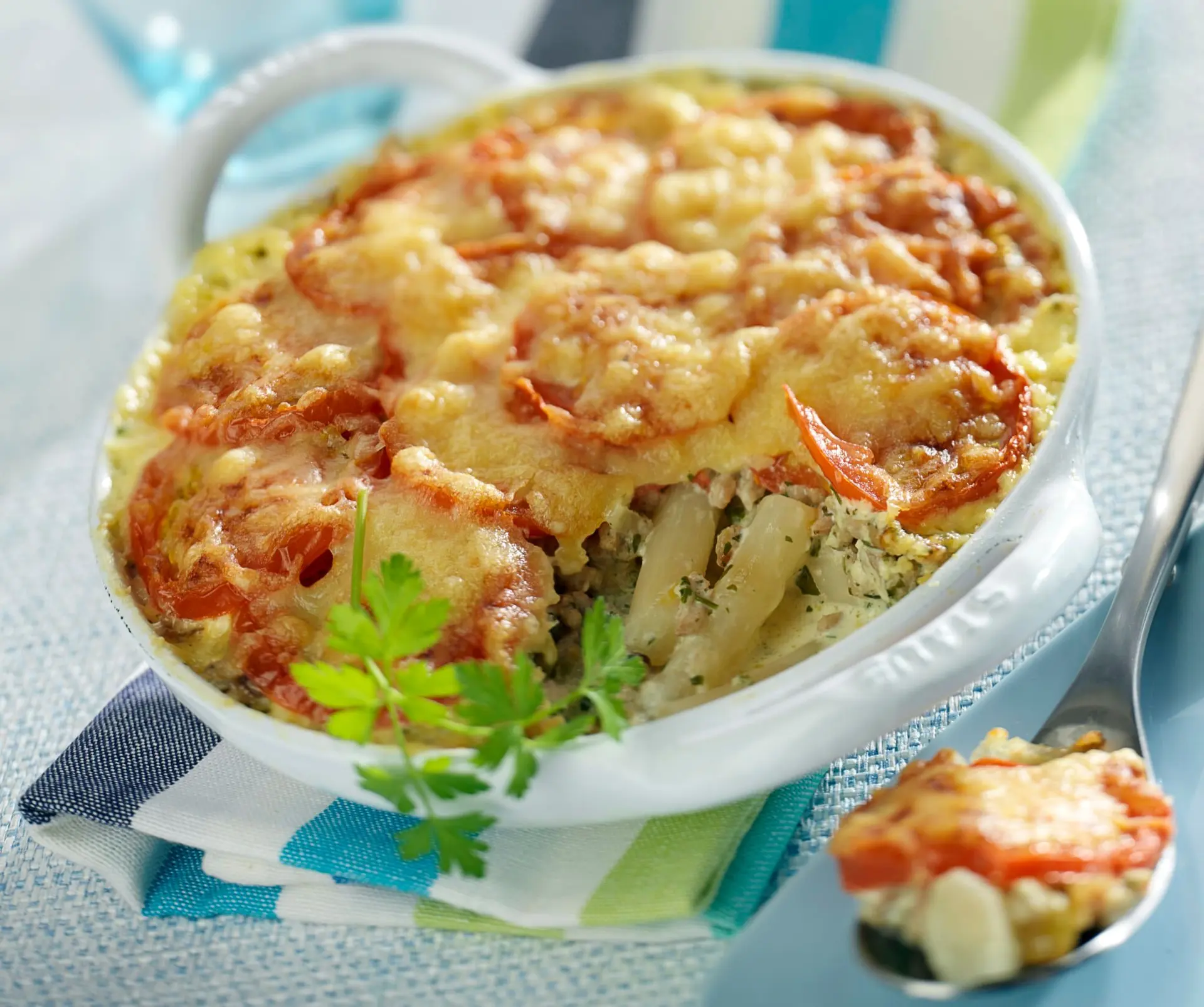 Gratin de salsifis au porc haché et tomates