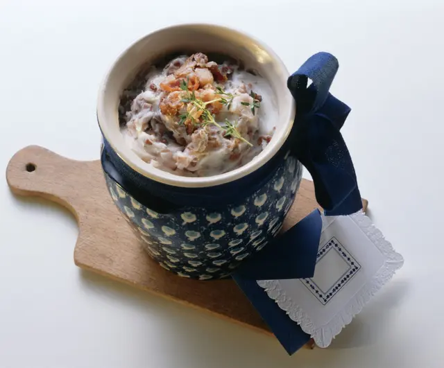 Saindoux au thym avec pommes et bacon