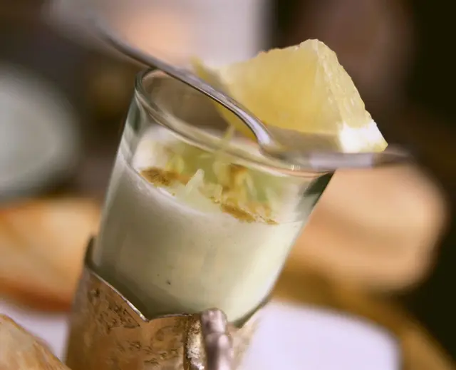 Soupe froide de concombre au cumin