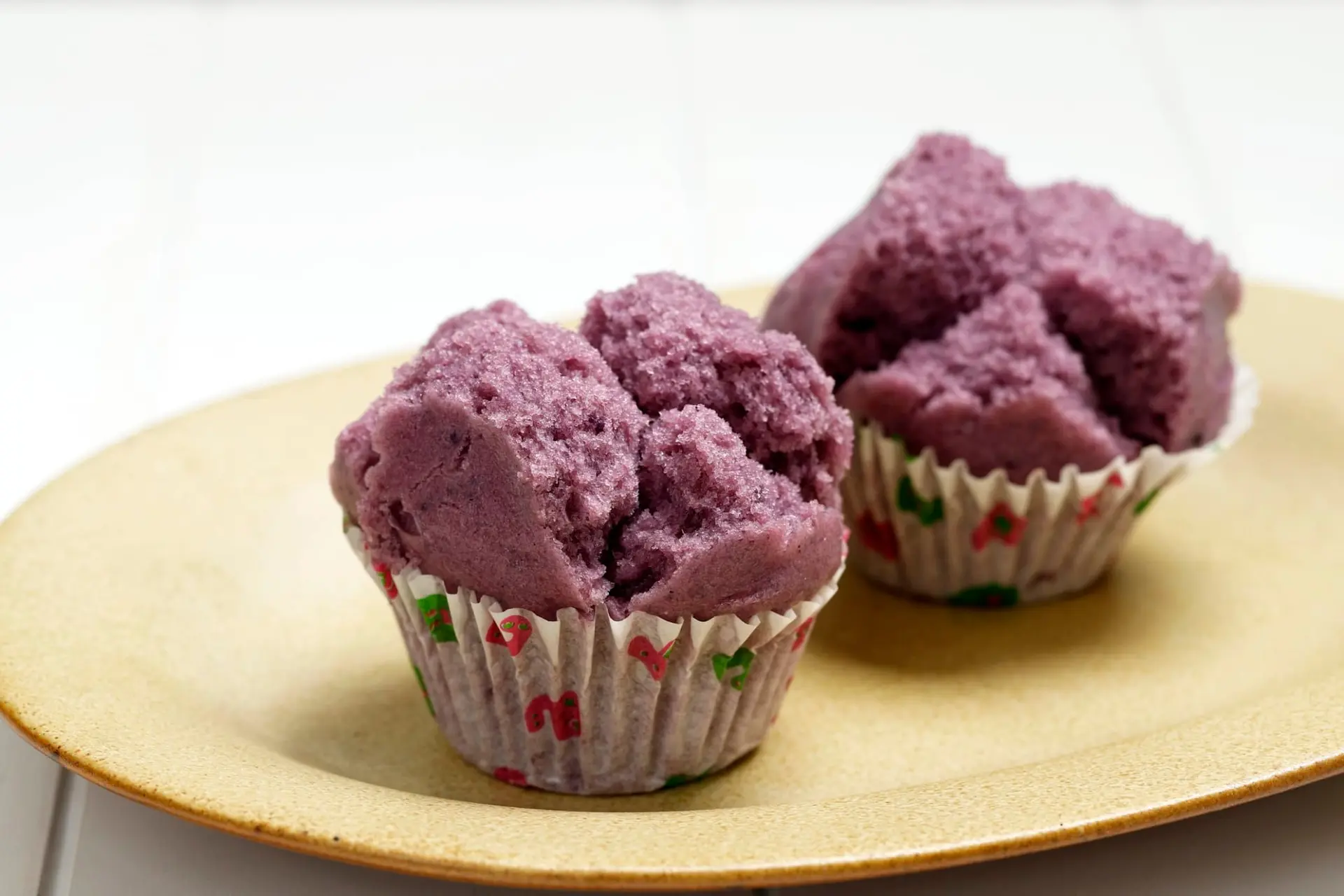Purple Kue Mangkok (Chinois Fa Gao ou Fortune Cake)