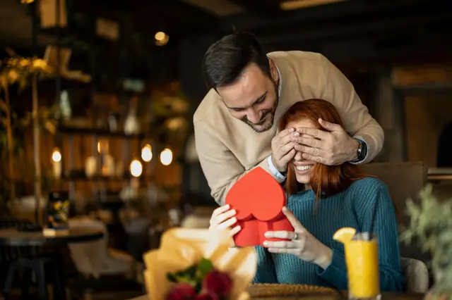 Menus de la Saint-Valentin : quand l’amour passe à table (+ nos 5 idées de menus inspirantes)