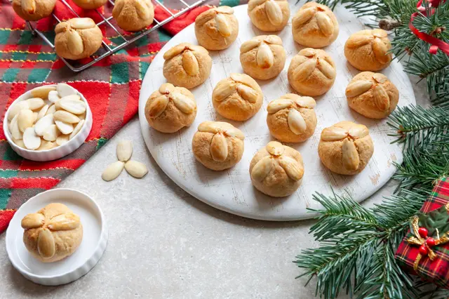 Biscuits allemands au massepain et aux amandes (Bethmännchen)