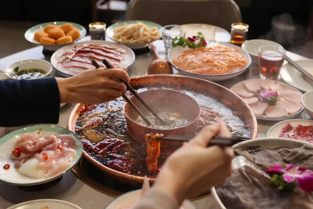 Fondue hot pot : astuces pour choisir son appareil à fondue asiatique
