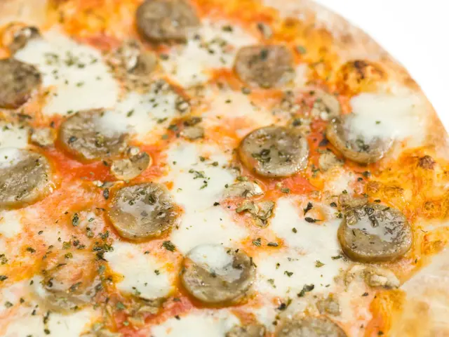 Pizza Boscaiola