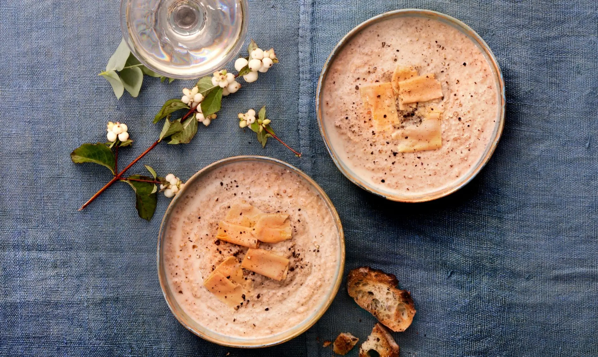 Cappuccino aux champignons et foie gras