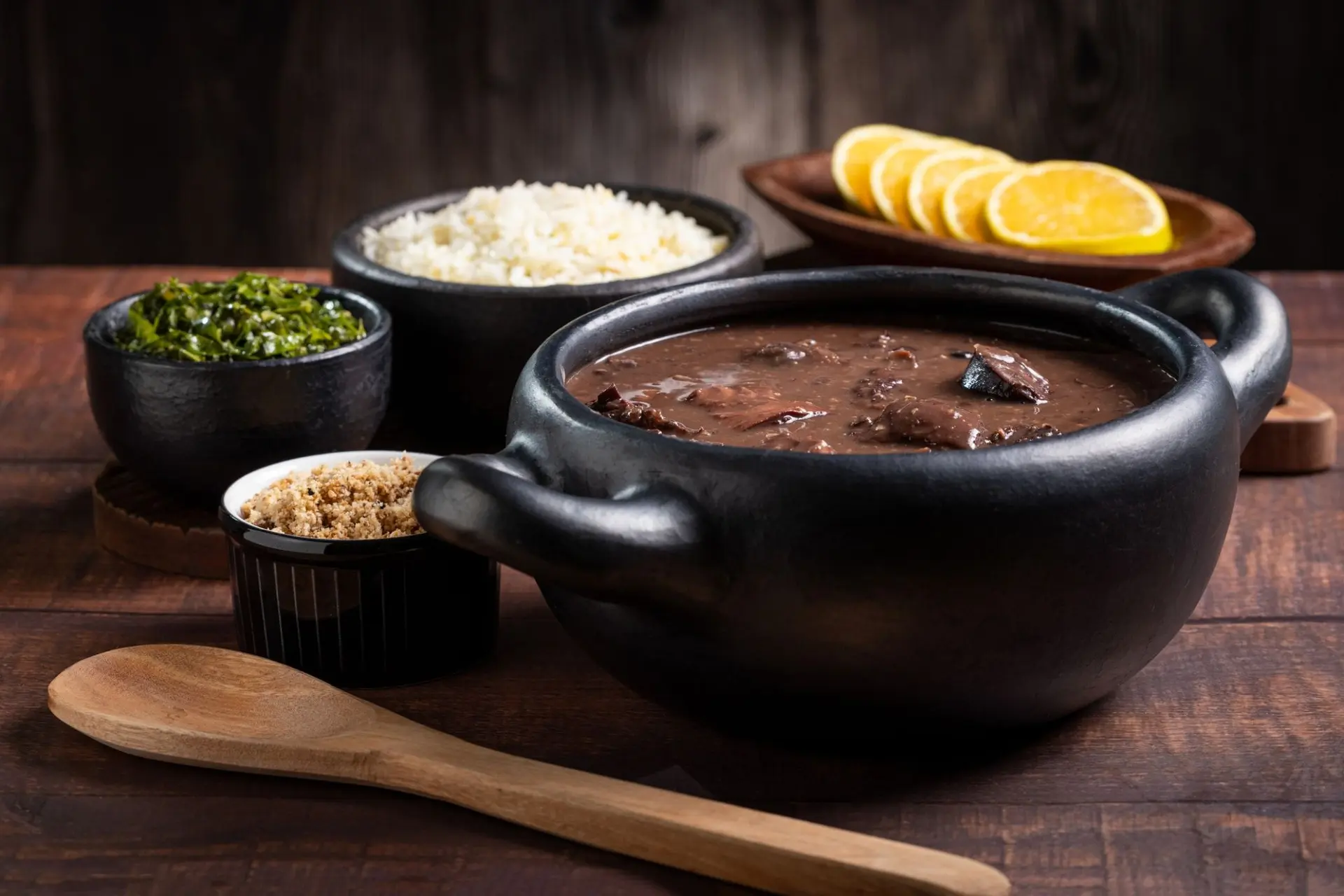 Feijoada à base de haricots noirs
