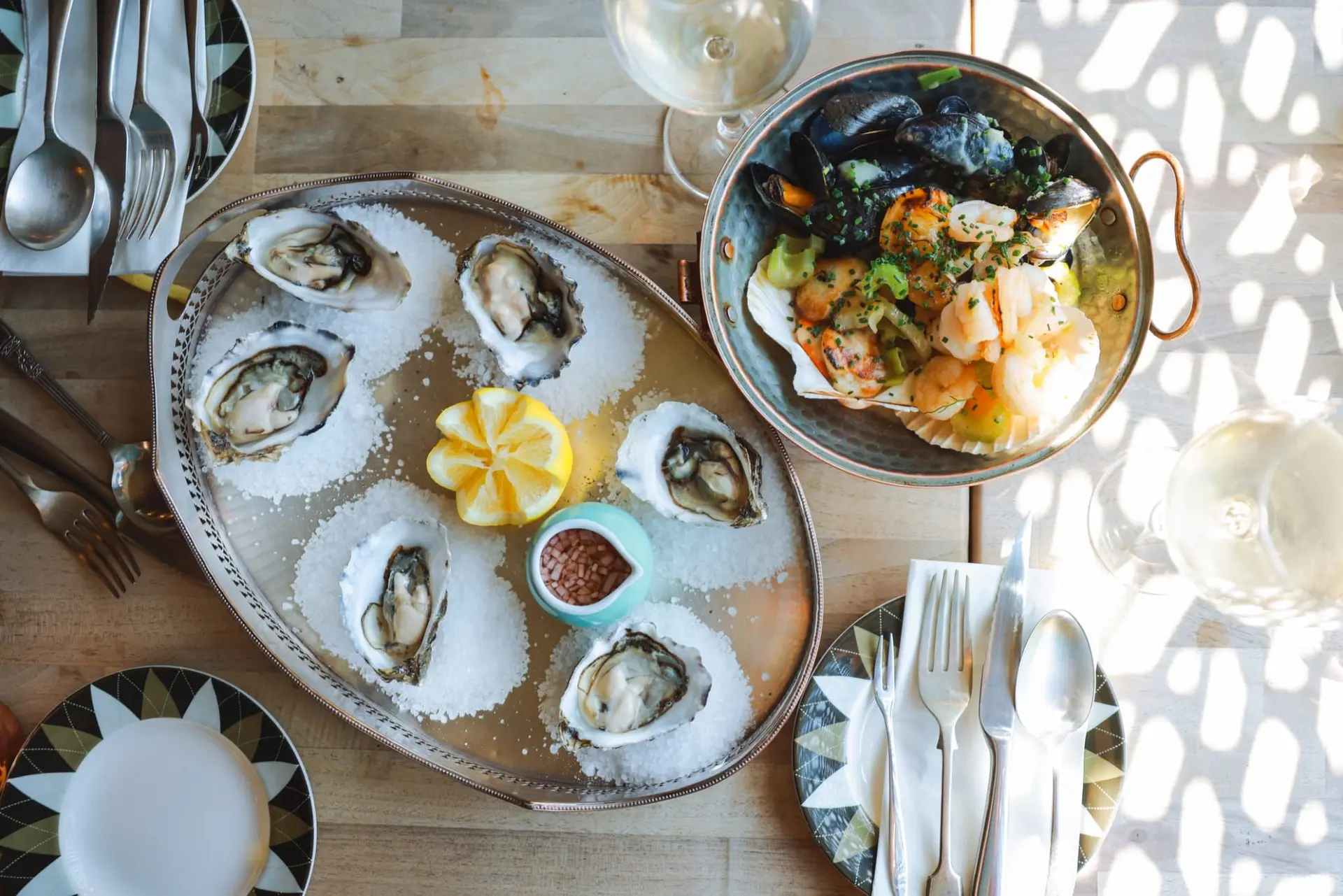 Astuces coquillages : récolter, nettoyer, ouvrir, conserver et cuisiner – un guide et 11 recettes