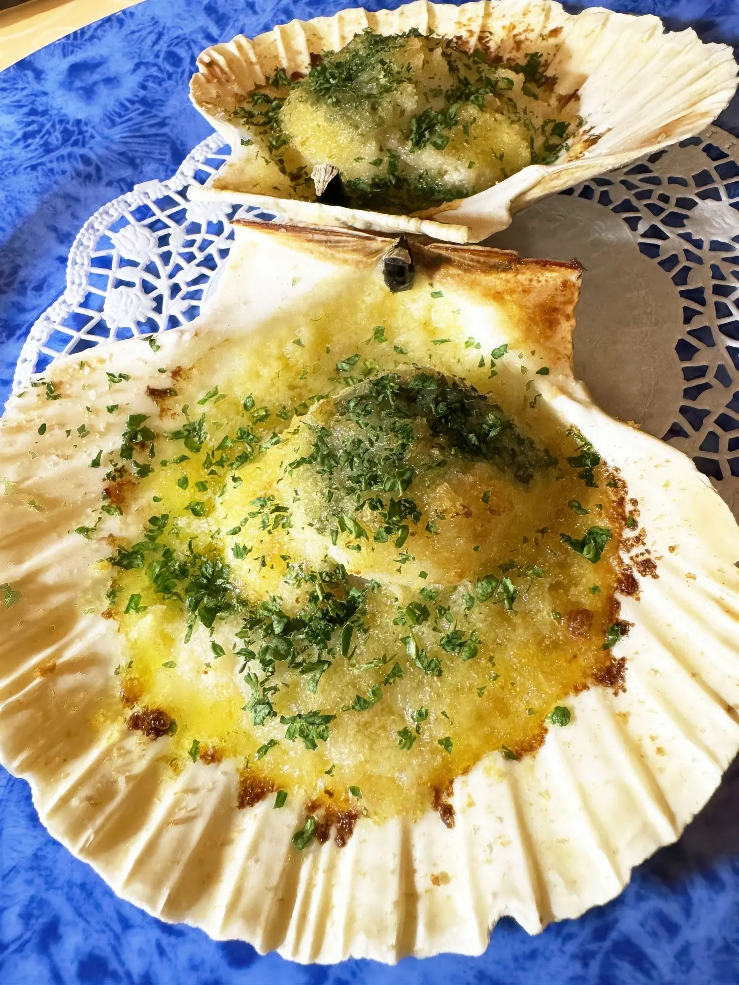 Recette pétoncles au beurre à l'ail et persil