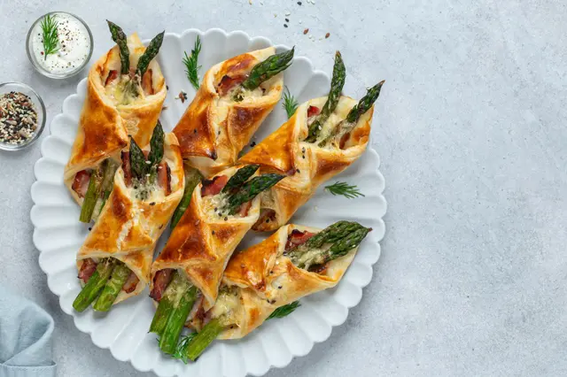 Feuilleté de jambon fromage aux asperges