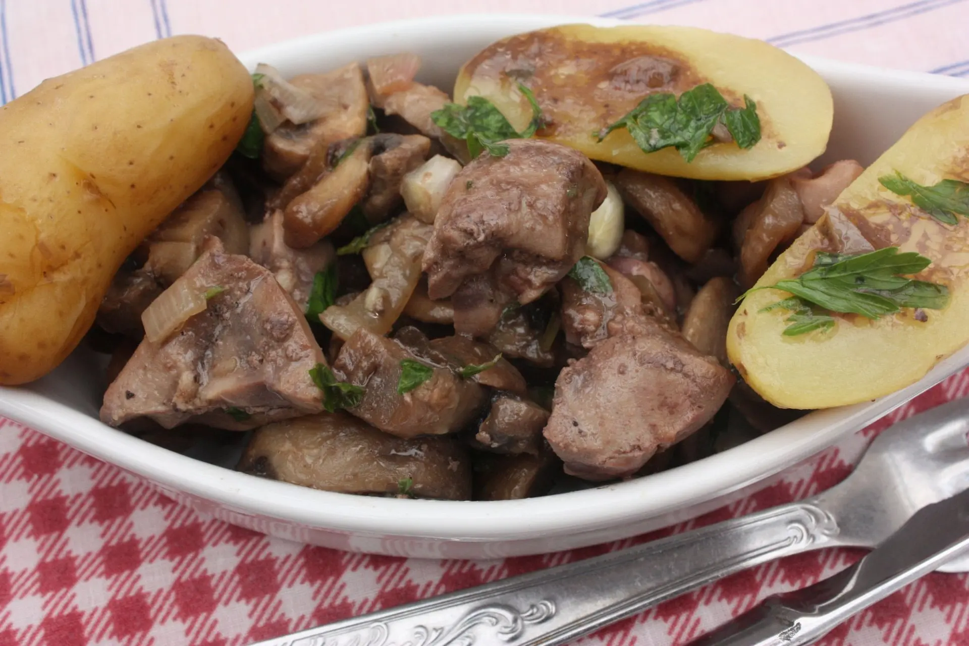 Rognons de veau aux champignons