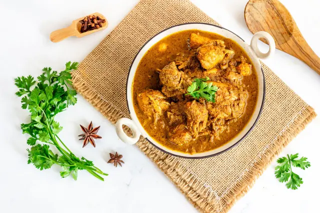 Poulet épicé Xacuti