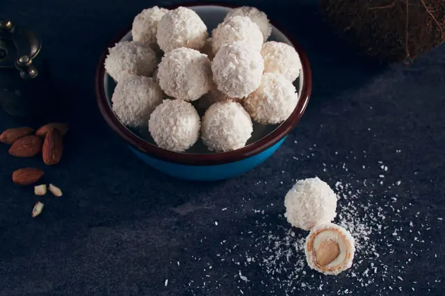 Boule de chocolat blanc à la noix de coco