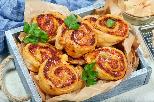 Recette rouleaux de feuilletés jambon fromage