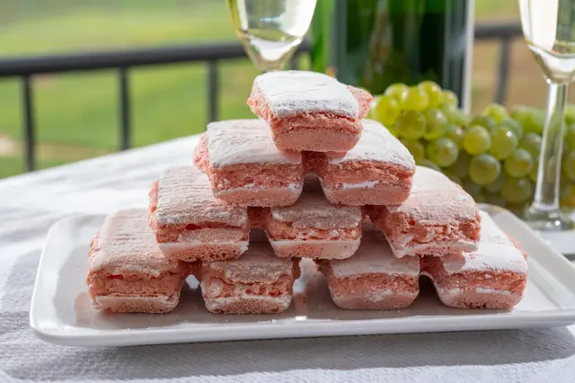 Biscuits roses de Reims