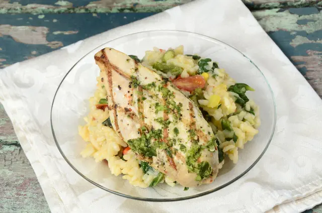 Poulet grillé et son risotto aux légumes