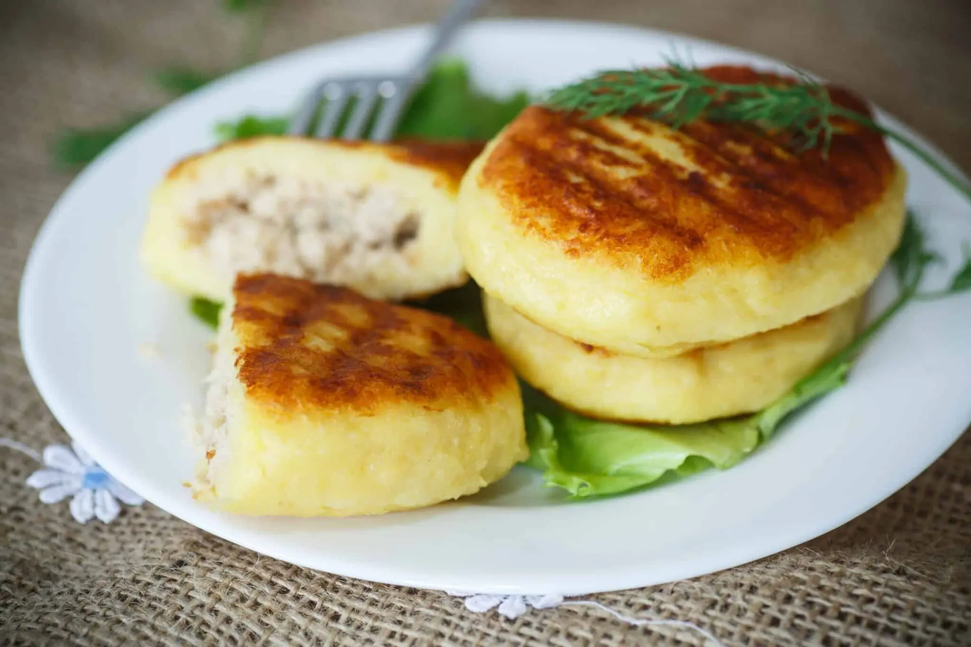 Recette galette de pomme de terre farcie à la viande