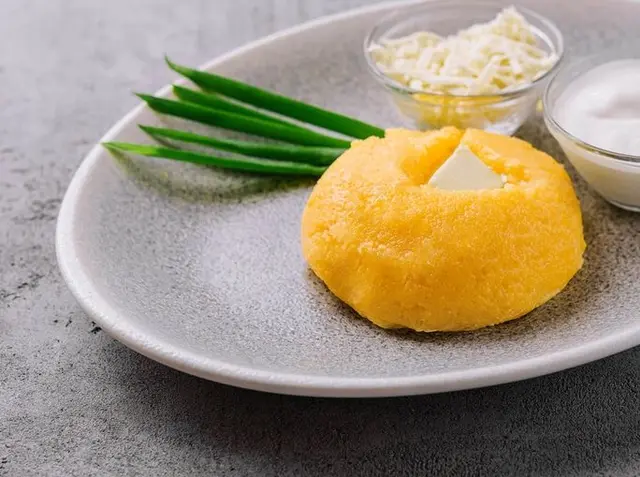 Polenta aux oignons