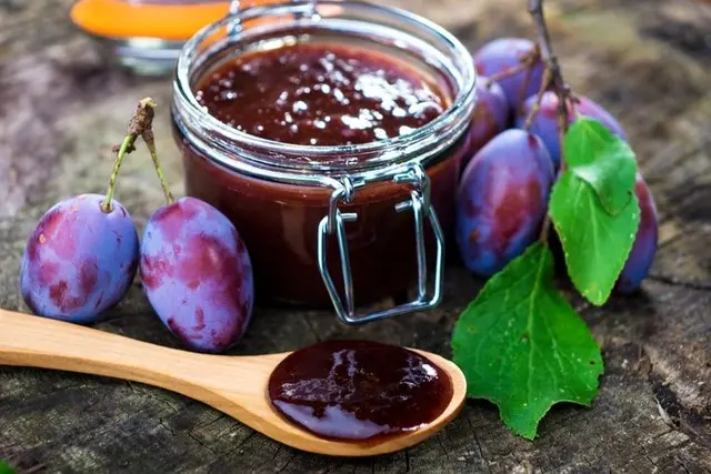 Recette de confiture de prunes sauvages maison