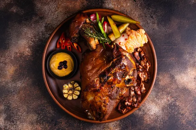 Cuisse de porc rôtie