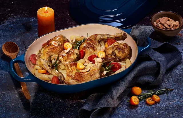 Cocotte de lapin aux salsifis, kumquats et amandes torréfiées