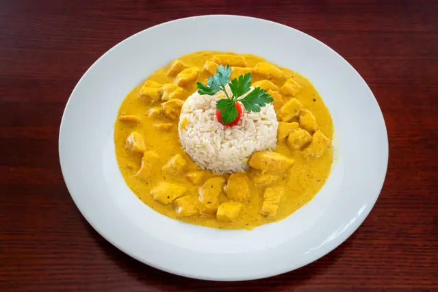 Poulet façon bœuf Stroganoff avec riz