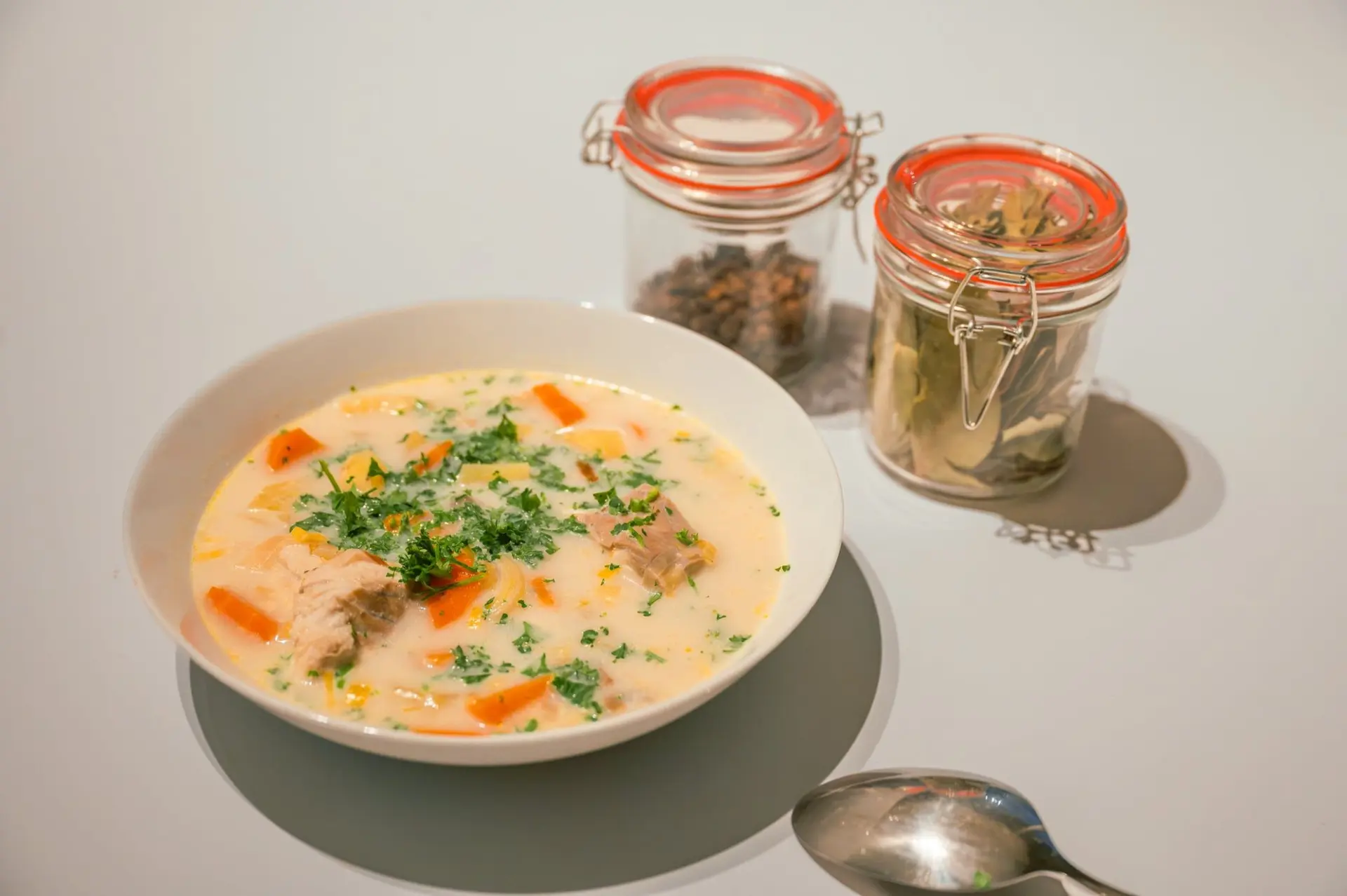 Waterzooi de poulet à la gantoise