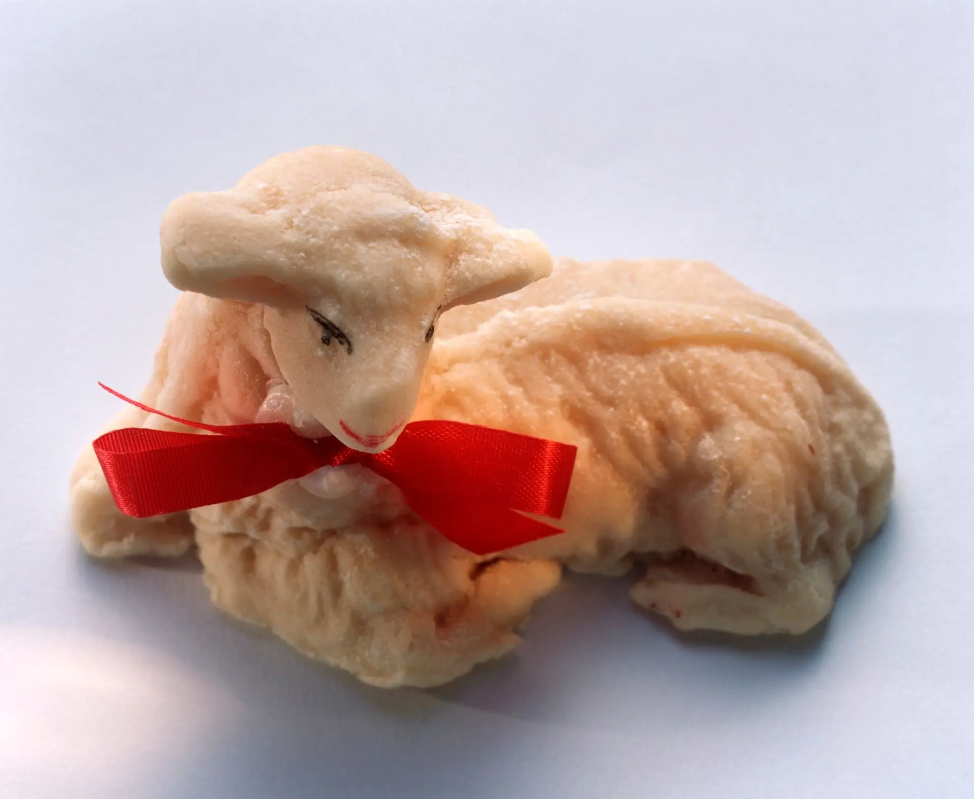 Agneau de Pâques en pâte d'amande