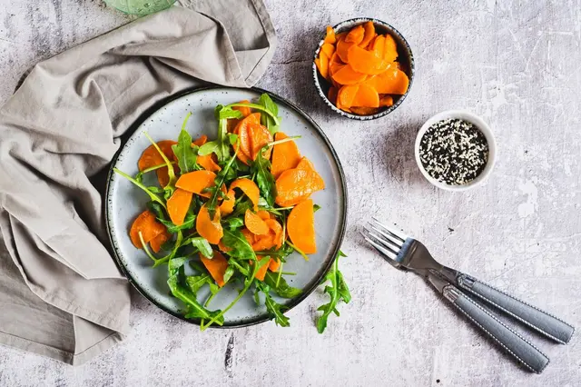 Salade de patates douces rôties et roquette