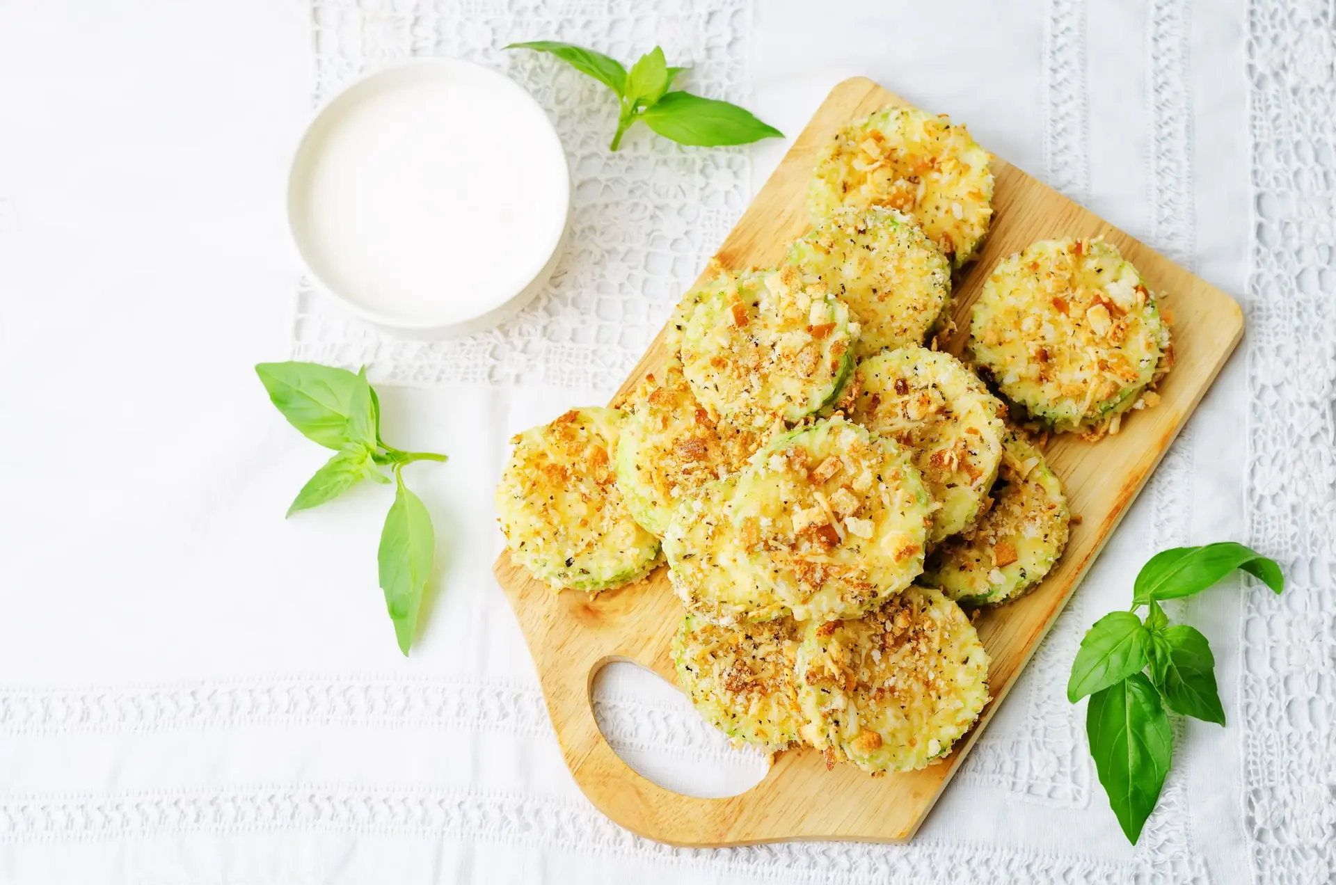 Chips de courgettes au parmesan
