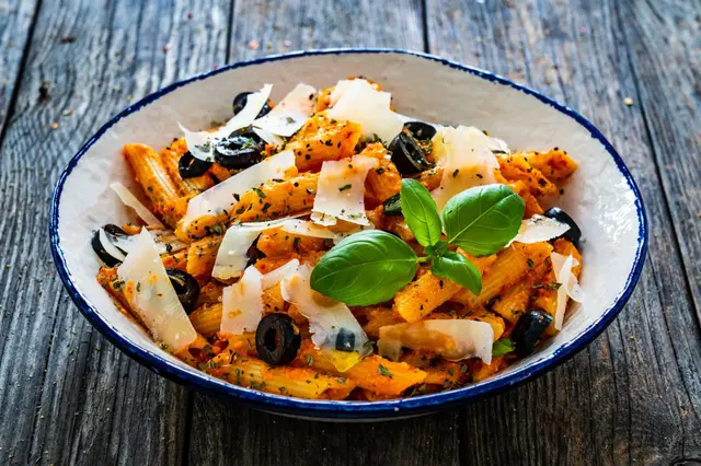 Recette rigatoni à la sauce pesto au basilic